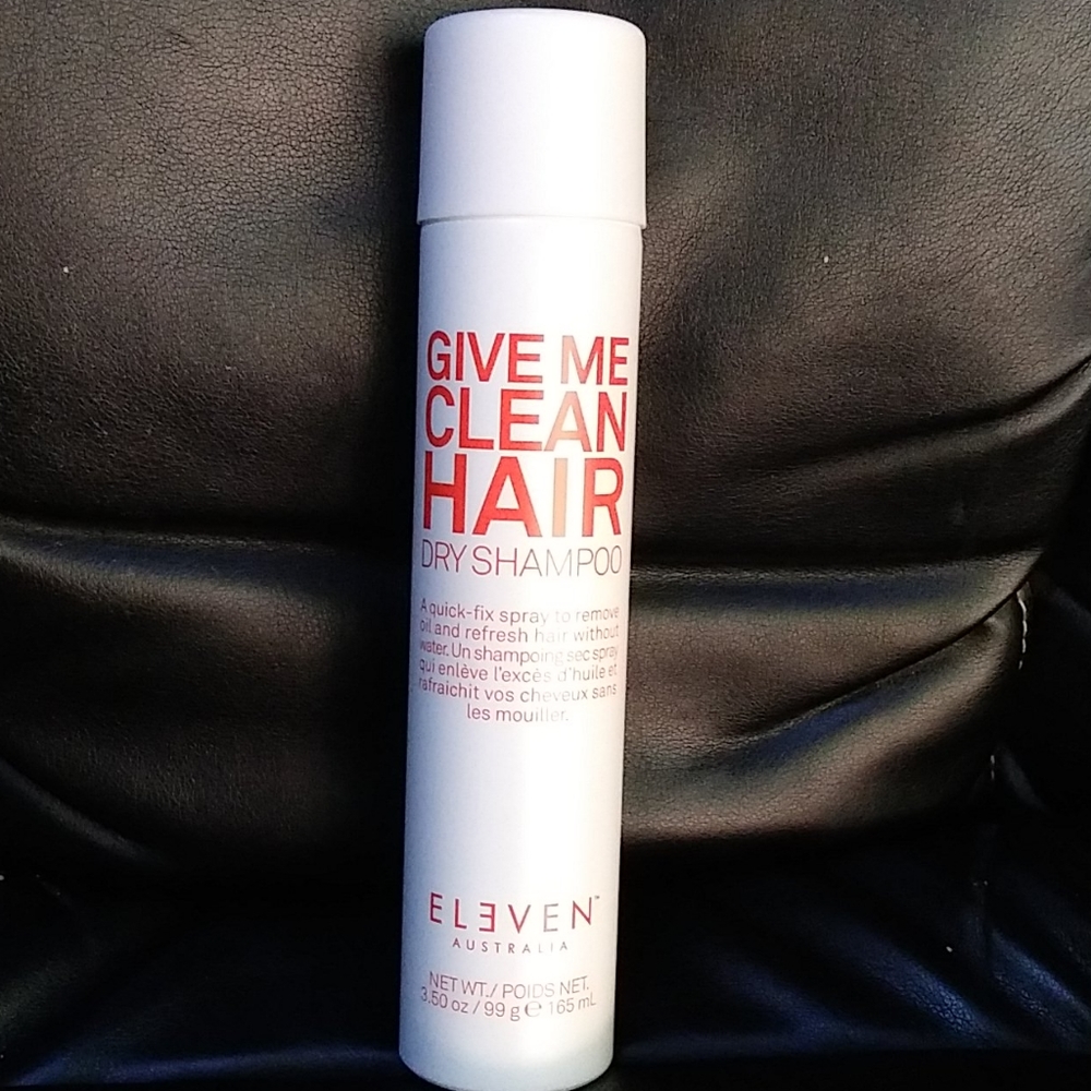 Eleven Australia dry shampoo